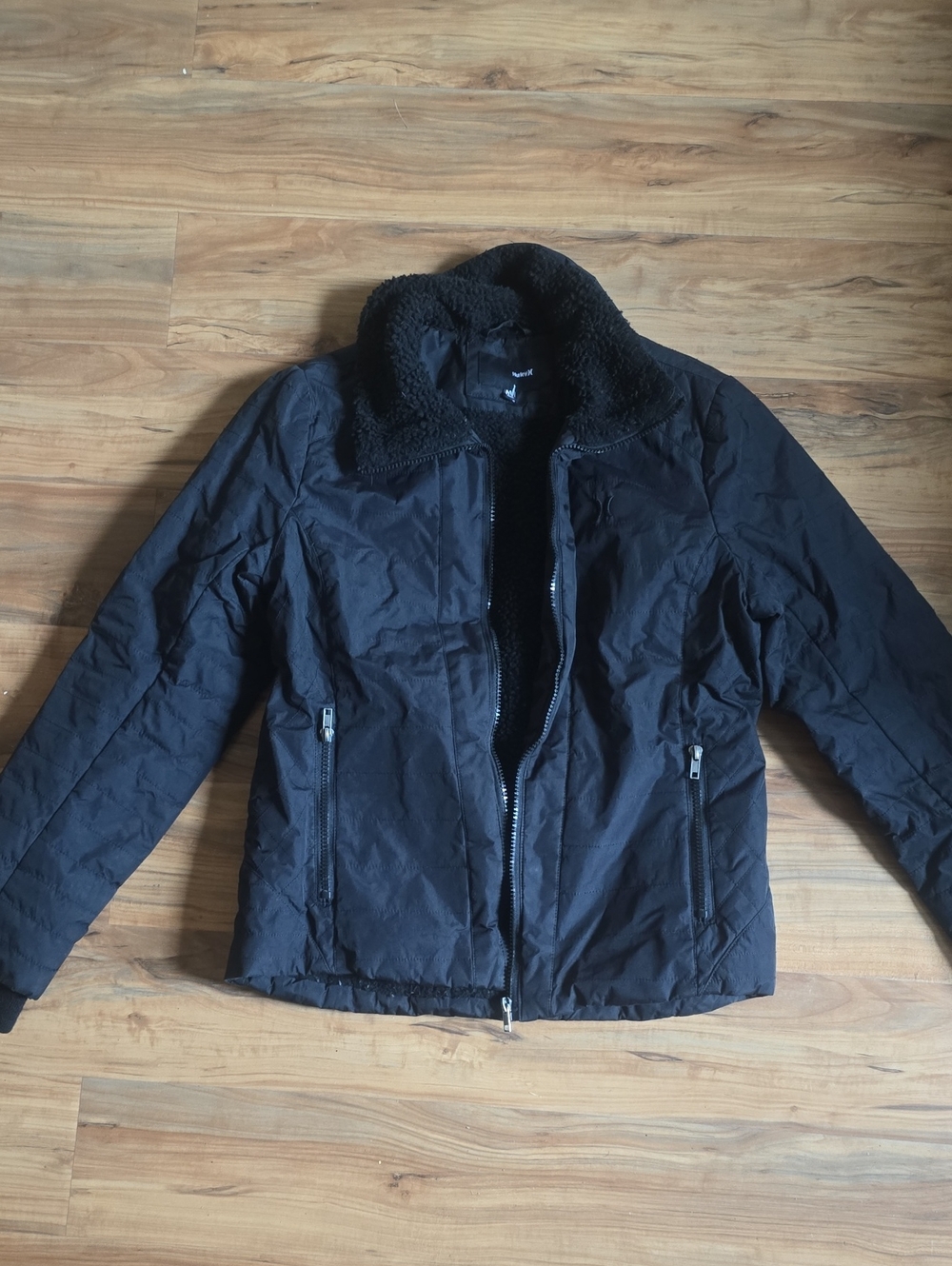 Hurley Black Women's Sherpa-Lined Puffer Jacket